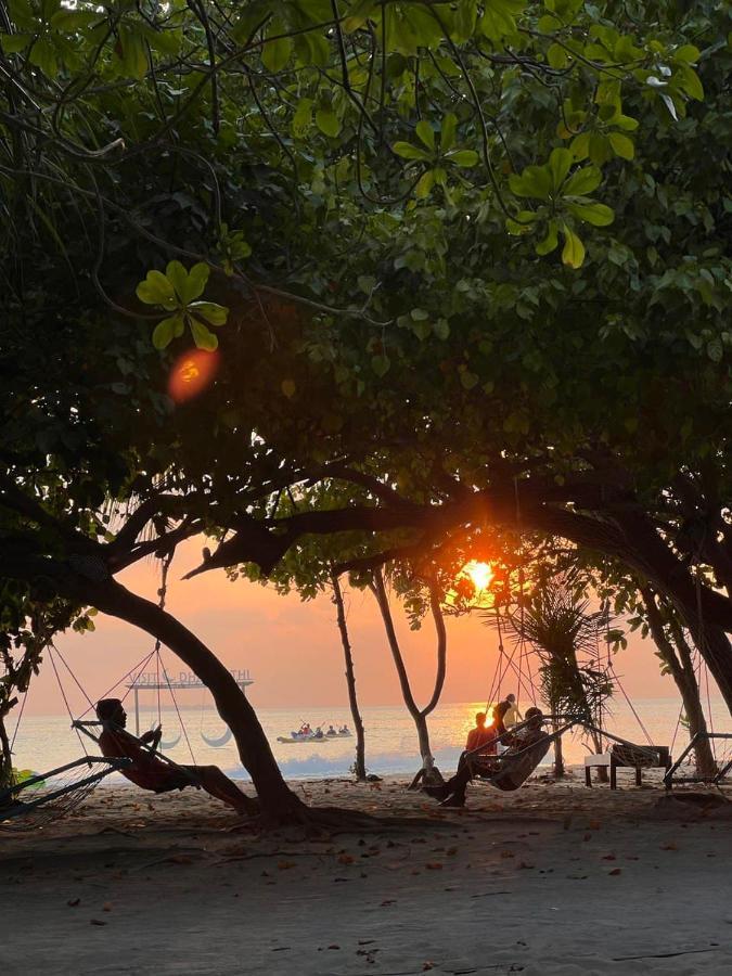 Raalhu Dhangethi Bed and Breakfast Exterior foto